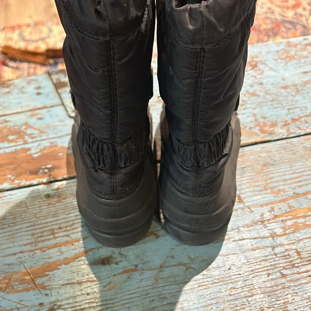 Sorel Youth Flurry Black Blue Pull On Snow Boot Kids Size 4
